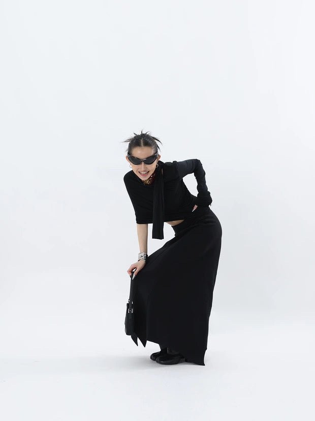 ARCH CUT SKIRT