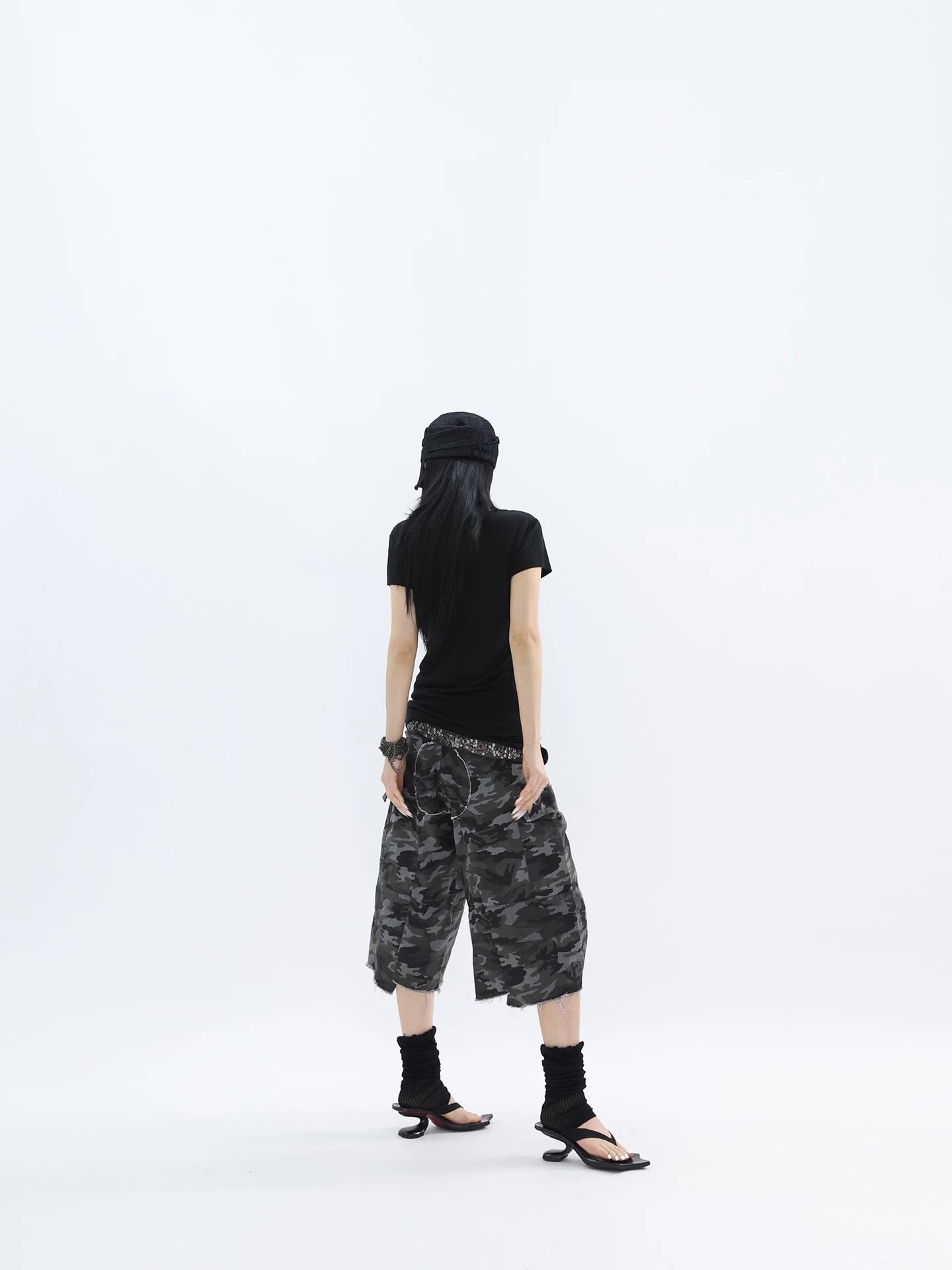 CAMO CARGO SHORTS