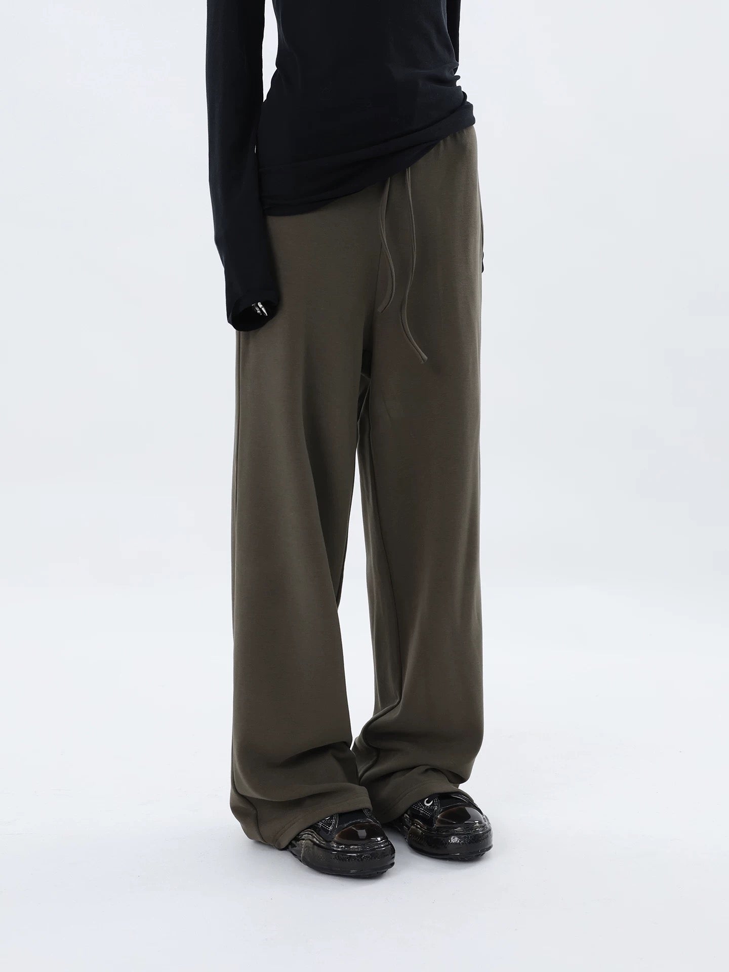 REST MODE SWEATPANTS