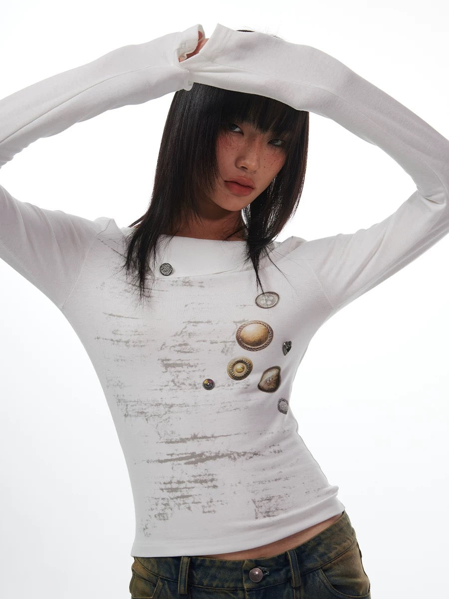 BUTTON DETAIL TEE