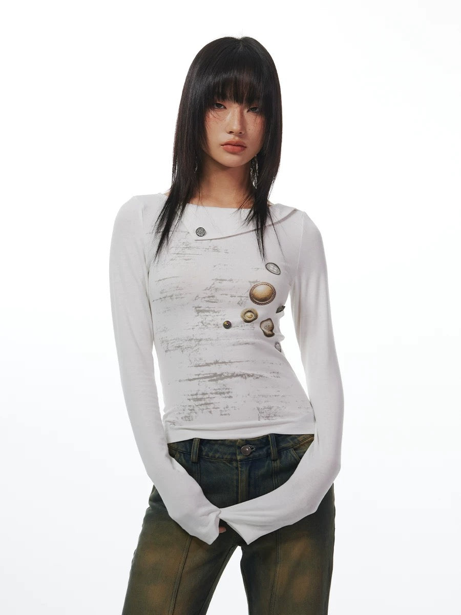 BUTTON DETAIL TEE