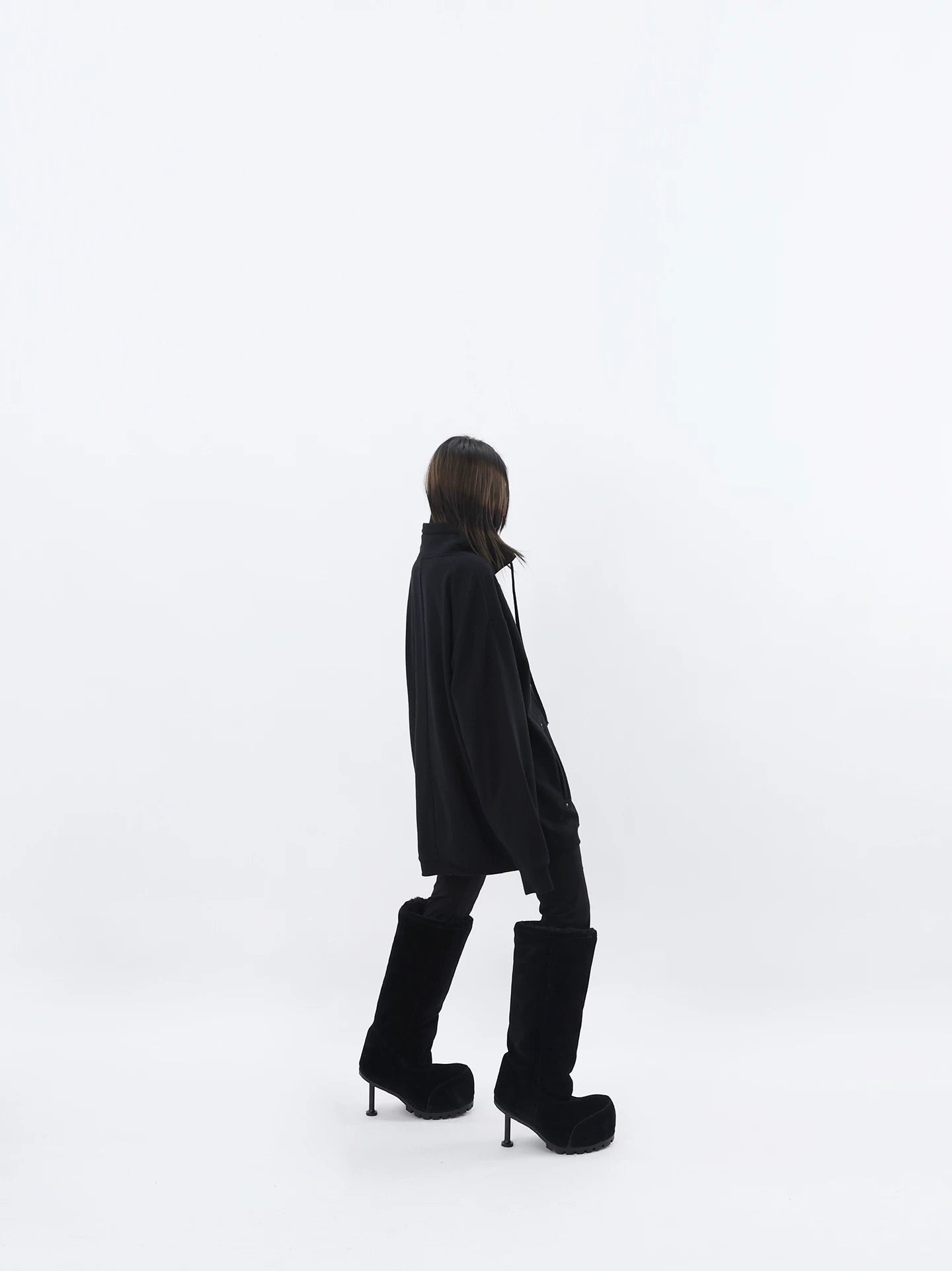 HEAVY DRAWSTRING HOODIE