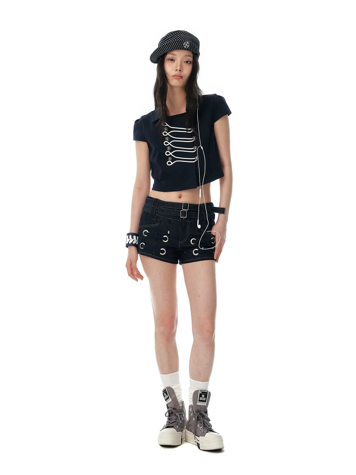 SPICY METAL RING DENIM SHORTS