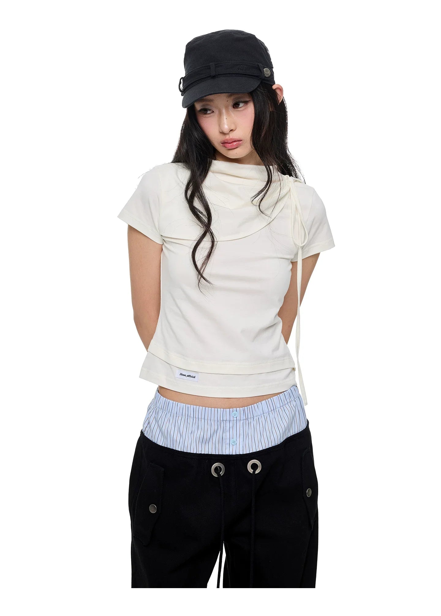 HIGH-NECK SLIMMING T-SHIRT