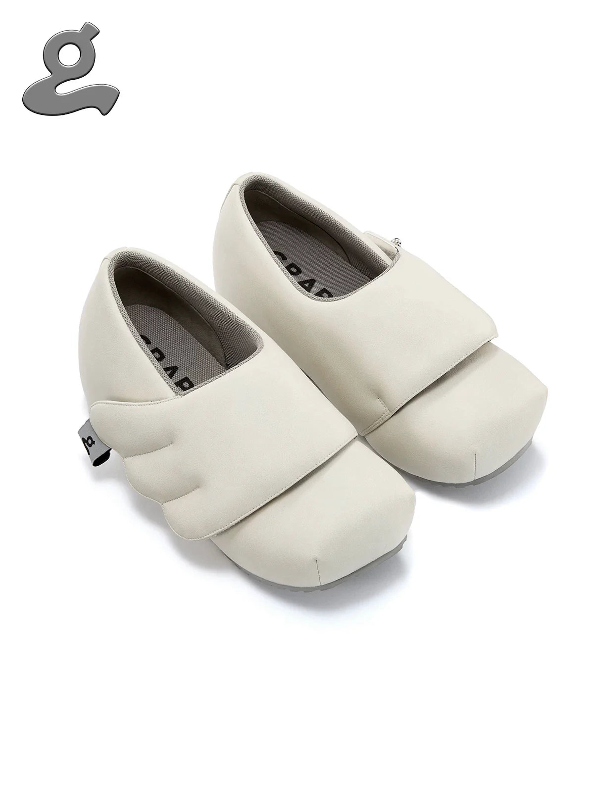 BEIGE VELCRO LOAFERS WITH WINGS