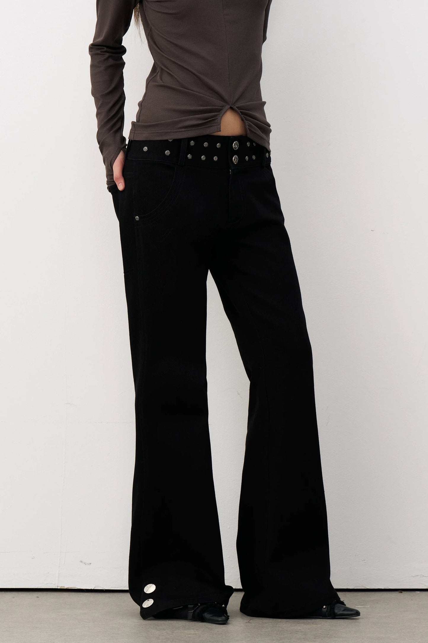 STUDDED FOR FLARE PANTS