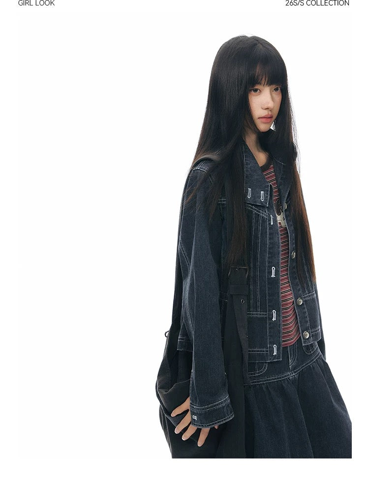 PLEATED DENIM JACKET