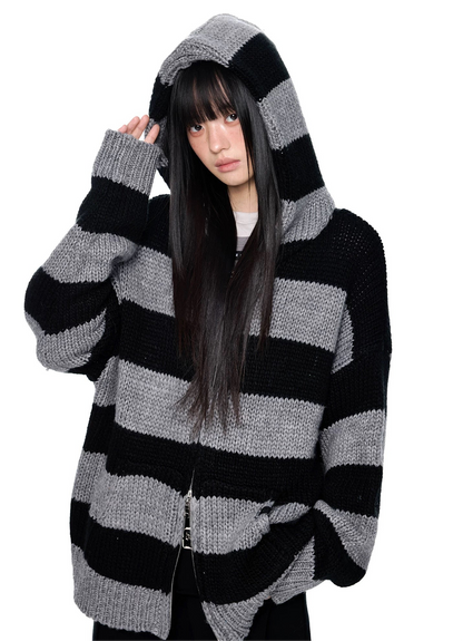STRIPED HOODED SWEATER