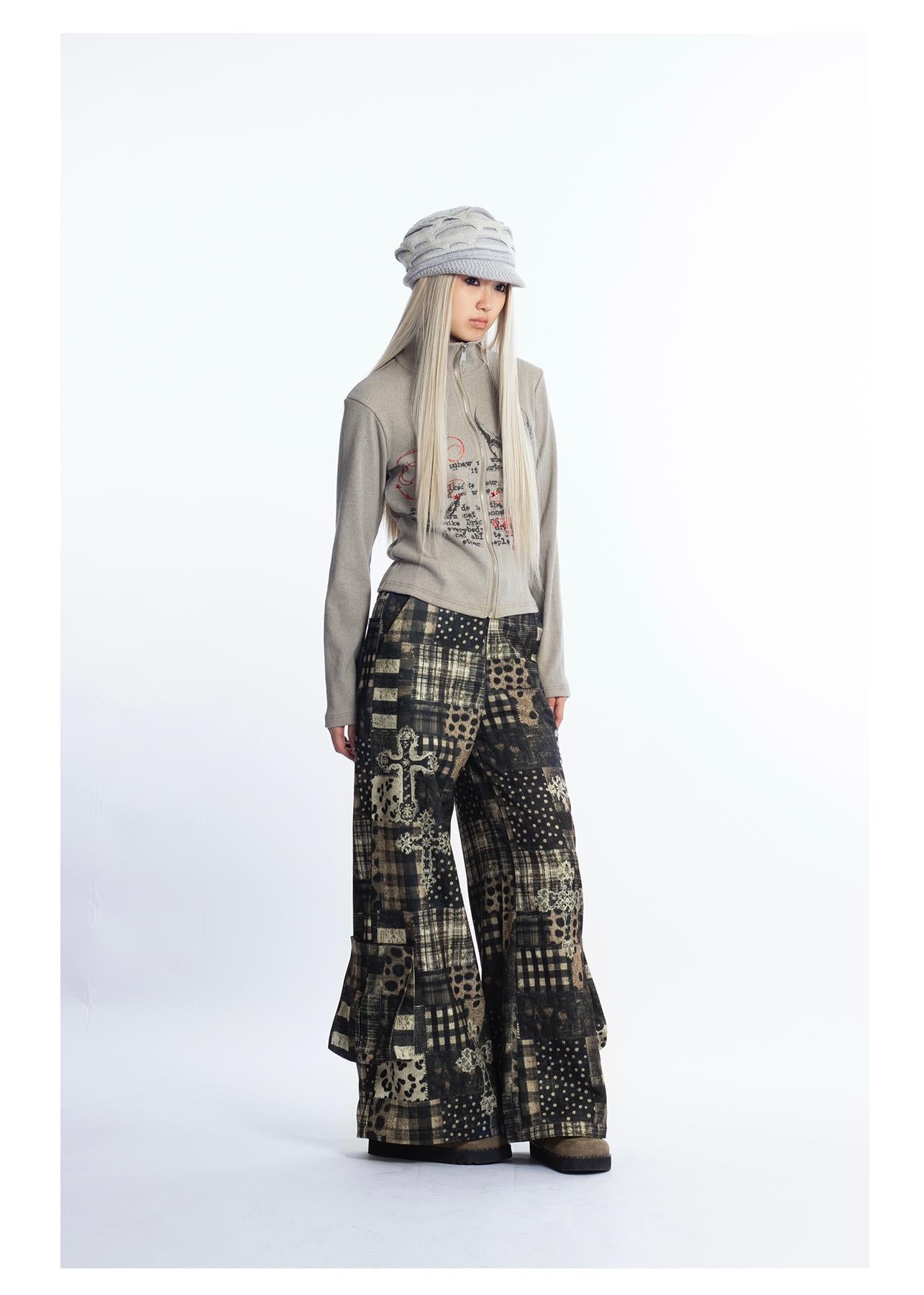 [4RE1GN] Patchwork Plaid Leopard Cross Printed Pants