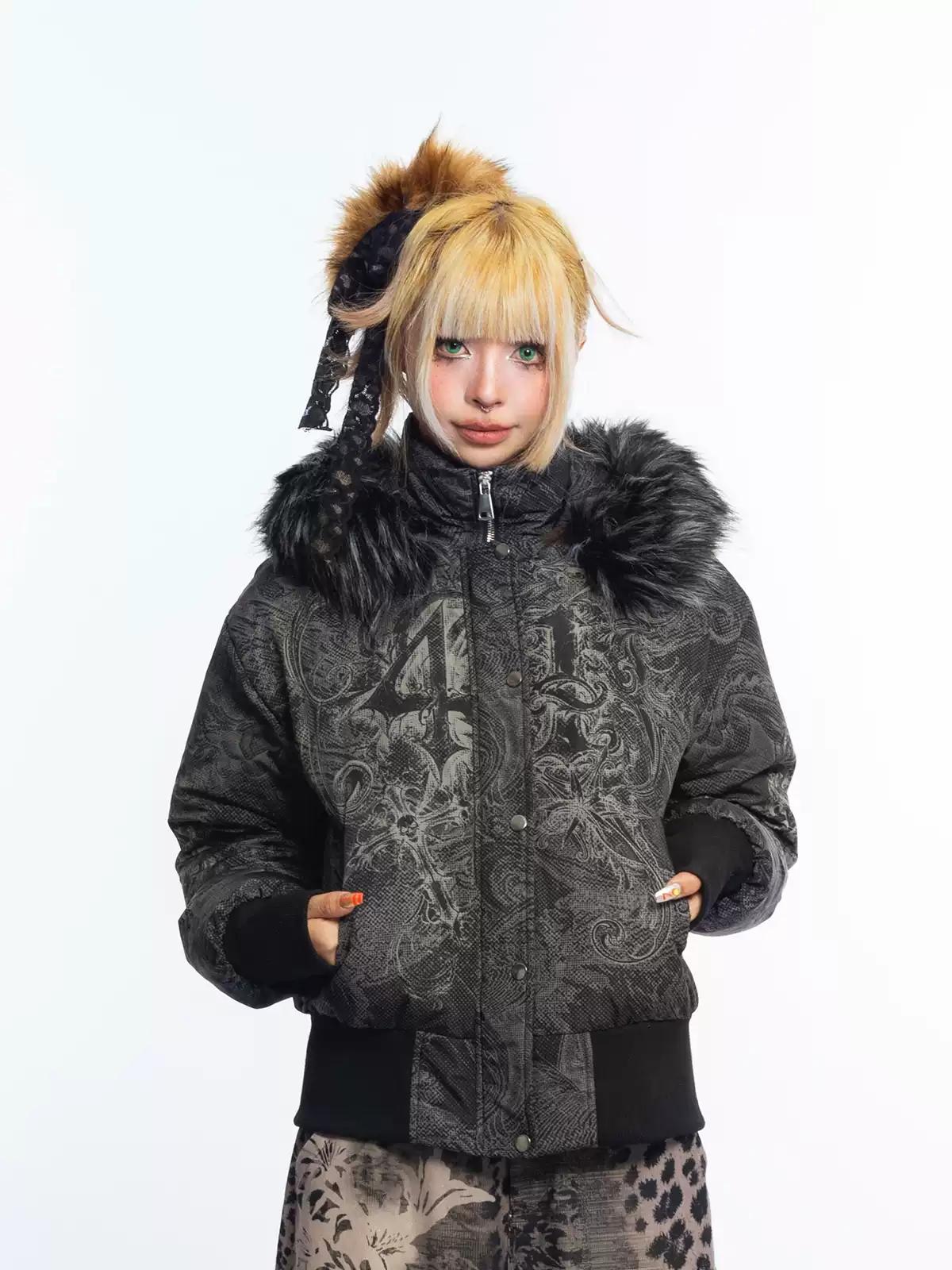 [4RE1GN] Gothic Pattern Fur-collared Down Jacket