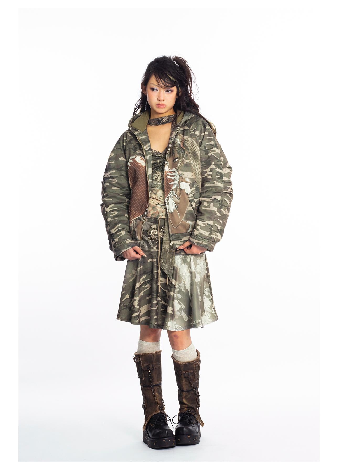 [4RE1GN] Camouflage Heart Saint Loose Hooded Winter Coat