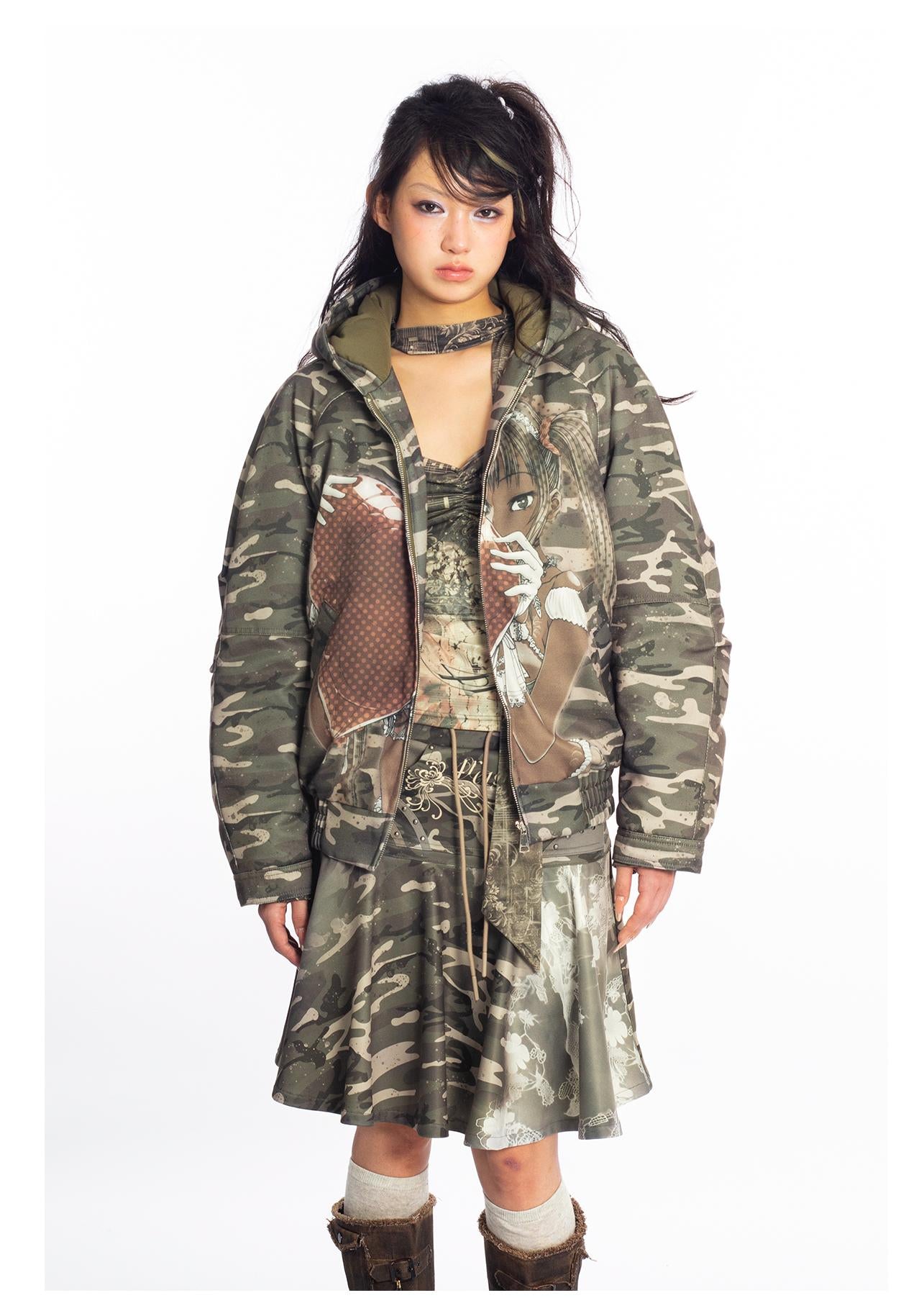 [4RE1GN] Camouflage Heart Saint Loose Hooded Winter Coat