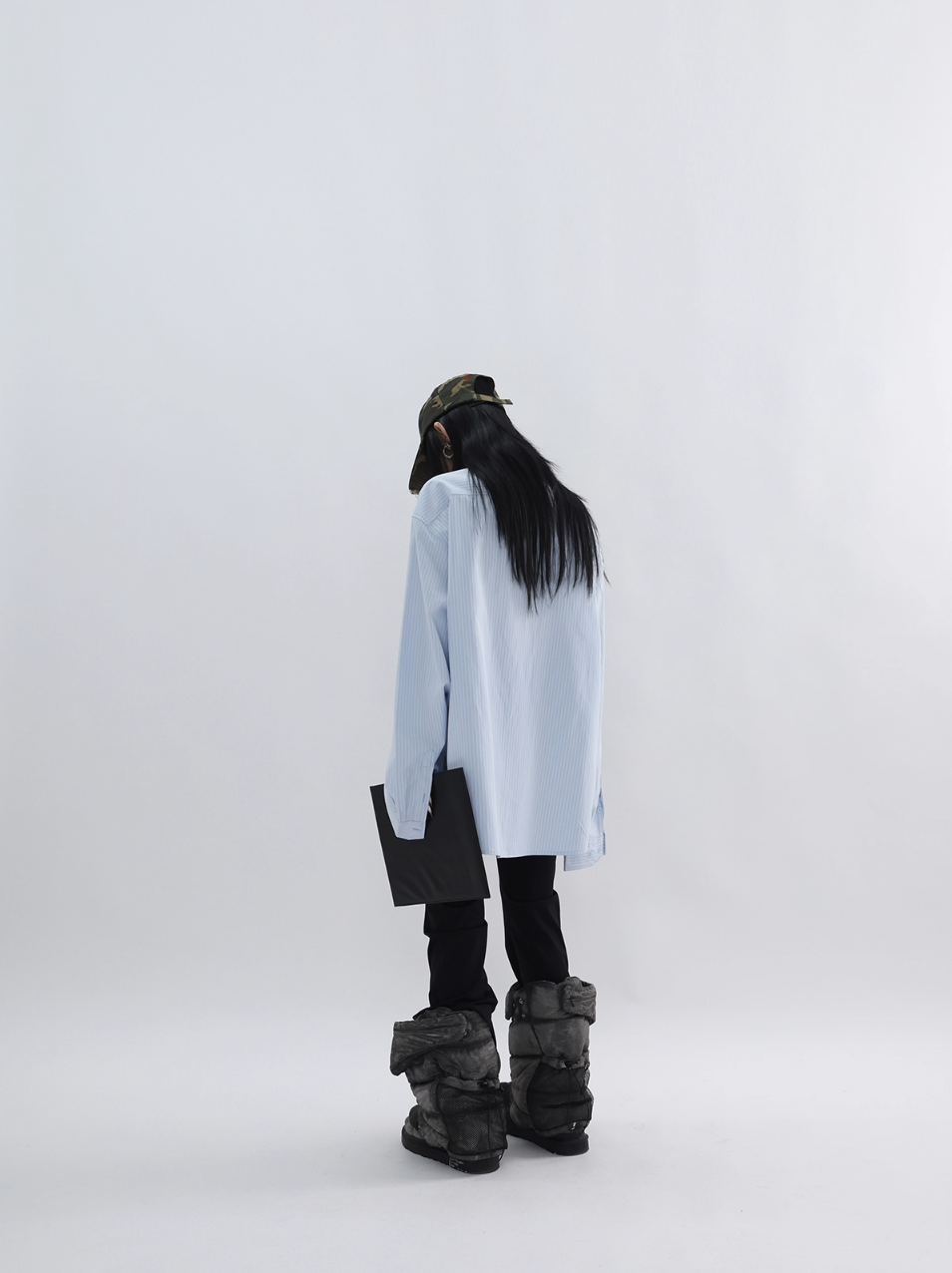 GALLOP EMBROIDERY SHIRT