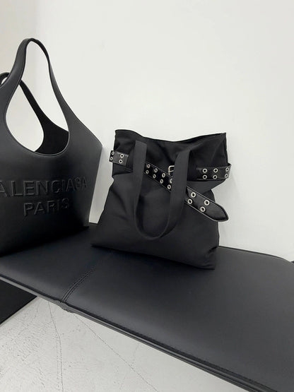 LARGE BUCKLE TOTE BAG