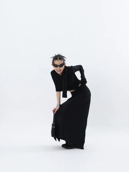 ARCH CUT SKIRT