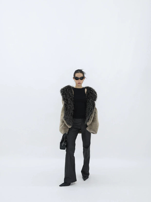 THICK FUR COLLAR COAT