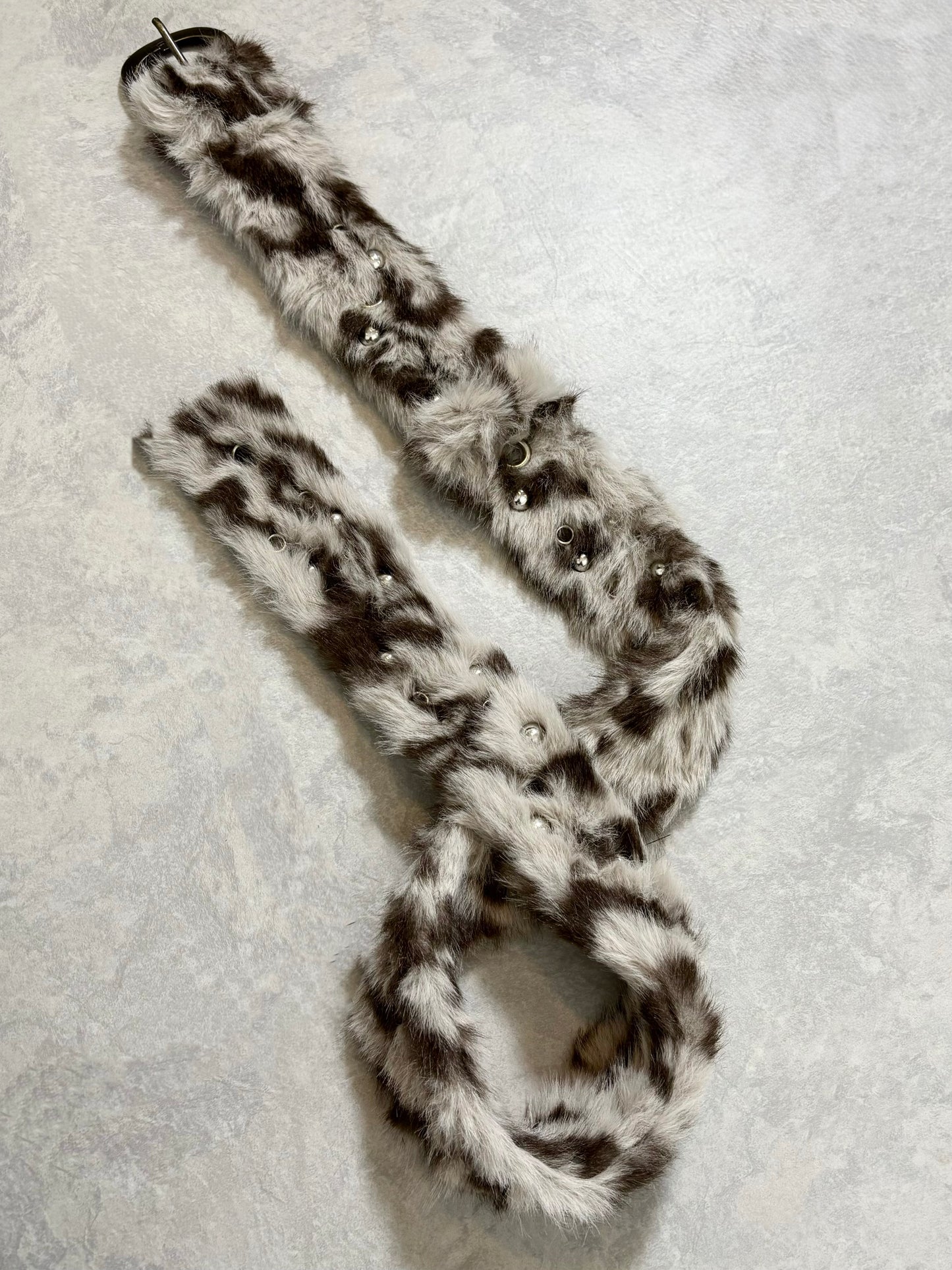 LEOPARD PLUSH CAP &amp; BELT