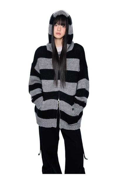 STRIPED HOODED SWEATER