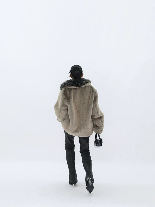 THICK FUR COLLAR COAT