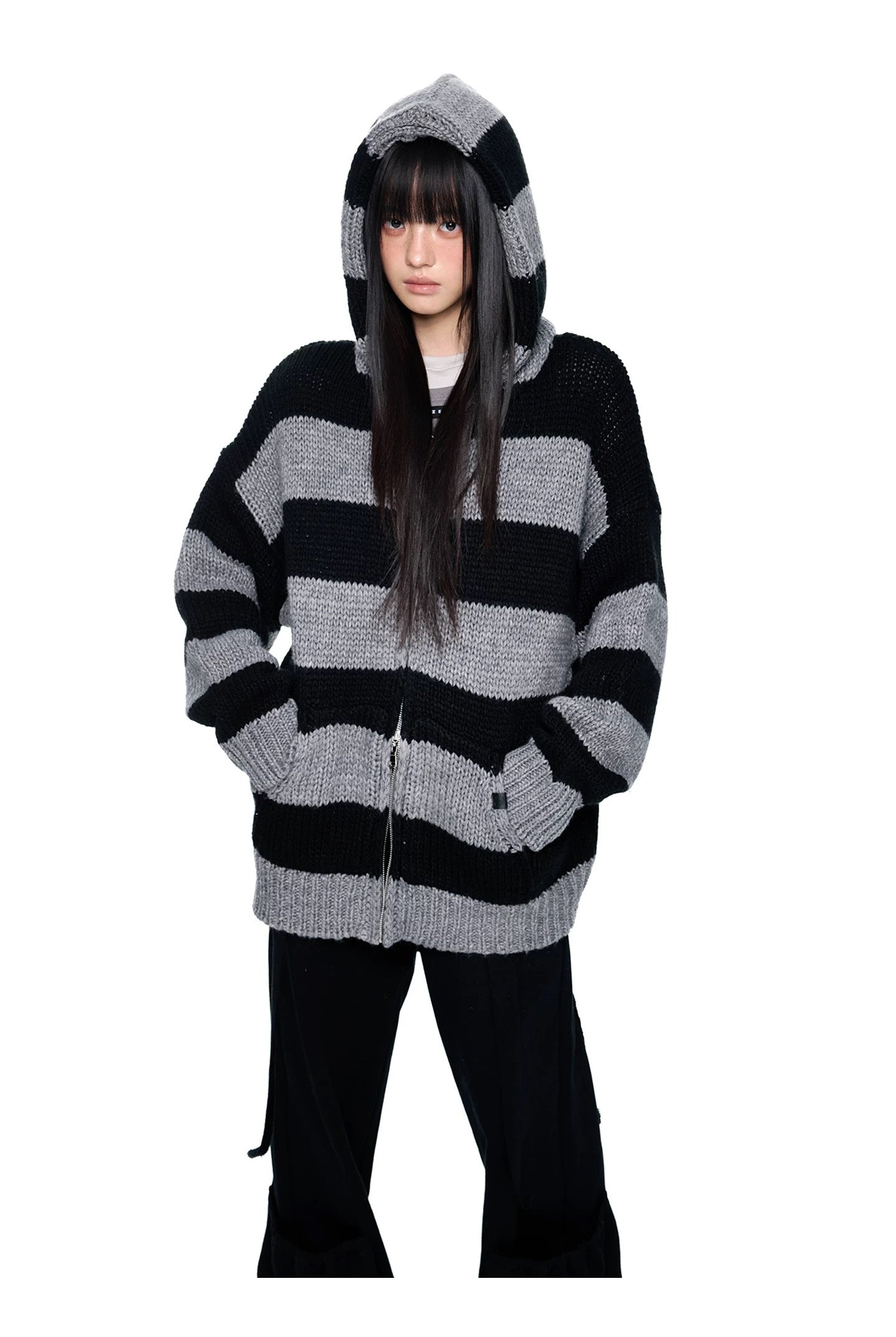 STRIPED HOODED SWEATER