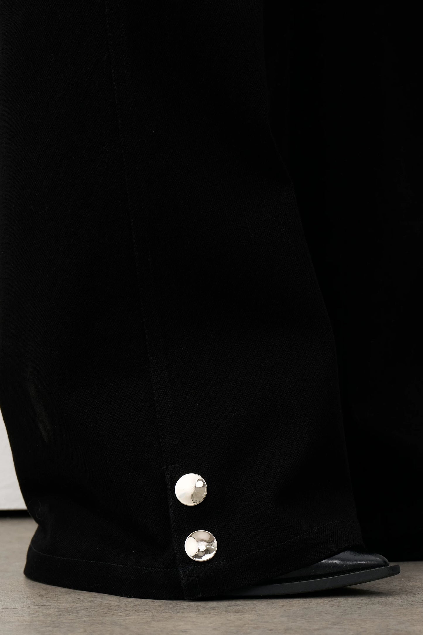 STUDDED FOR FLARE PANTS