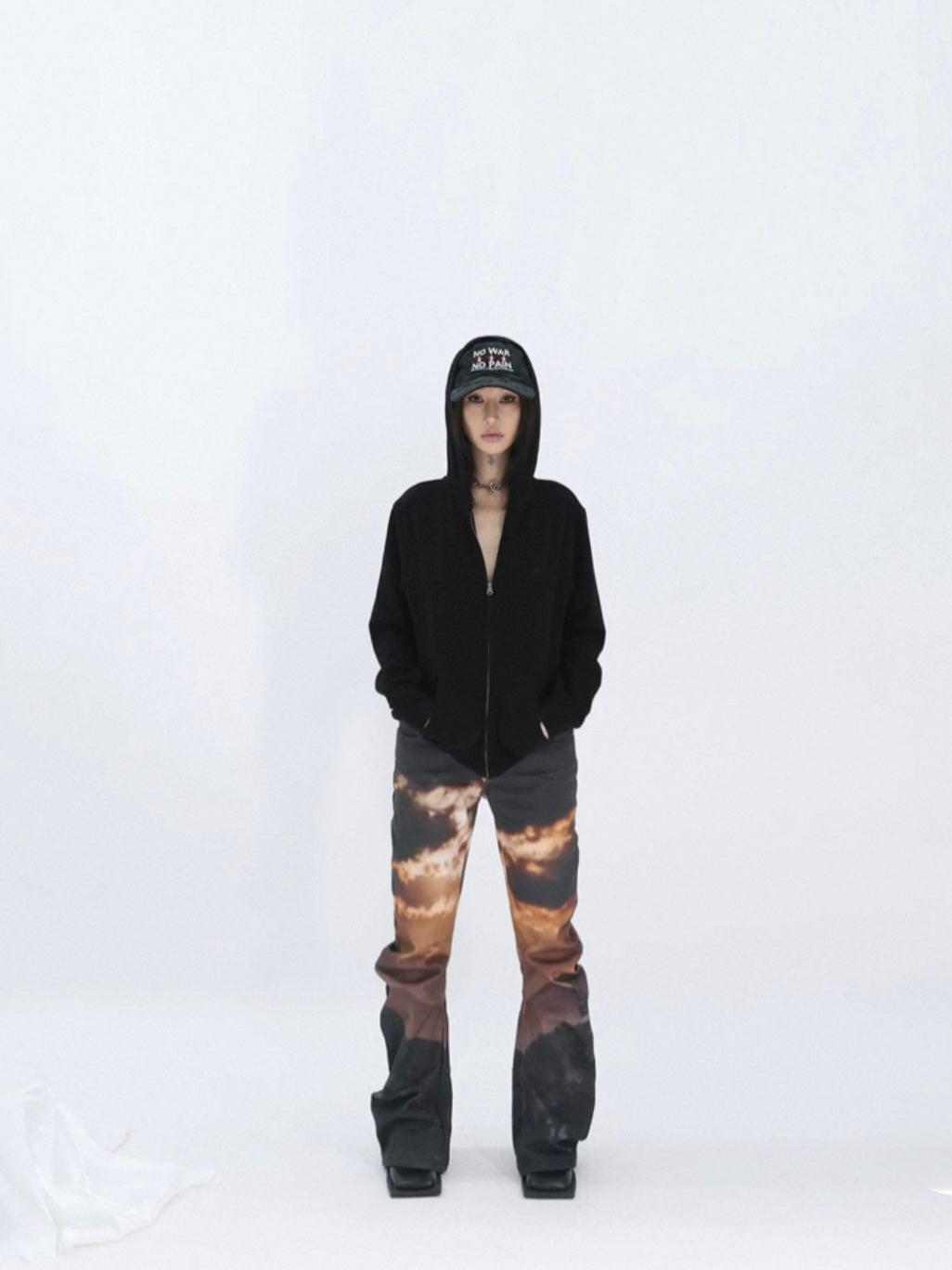 BURN MARK FLARE PANTS
