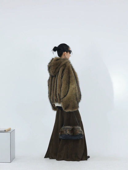 HYBRID FUR BOMBER