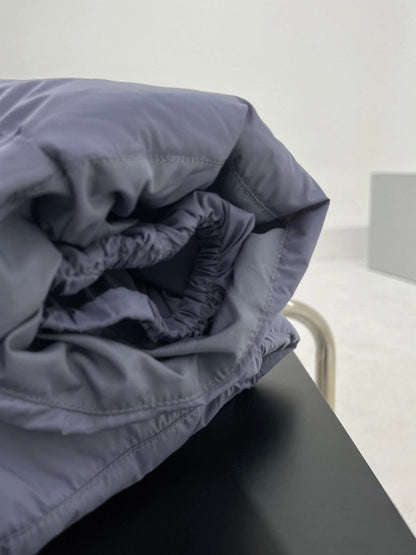 FROZEN AIR DOWN JACKET