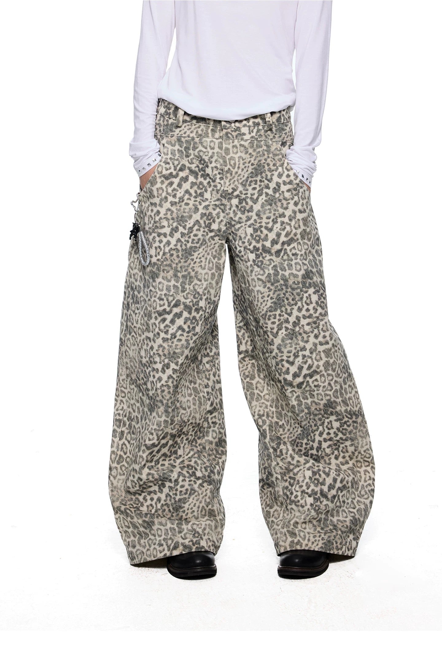 LOW-SWELL LEOPARD PANTS