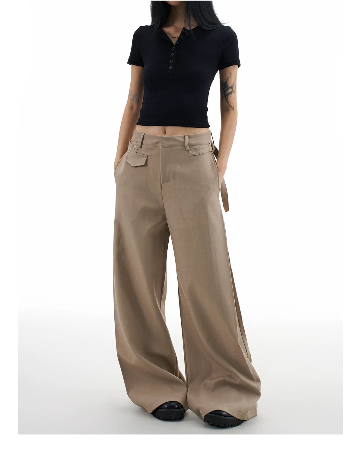 CHIC WIDE-LEG PANTS