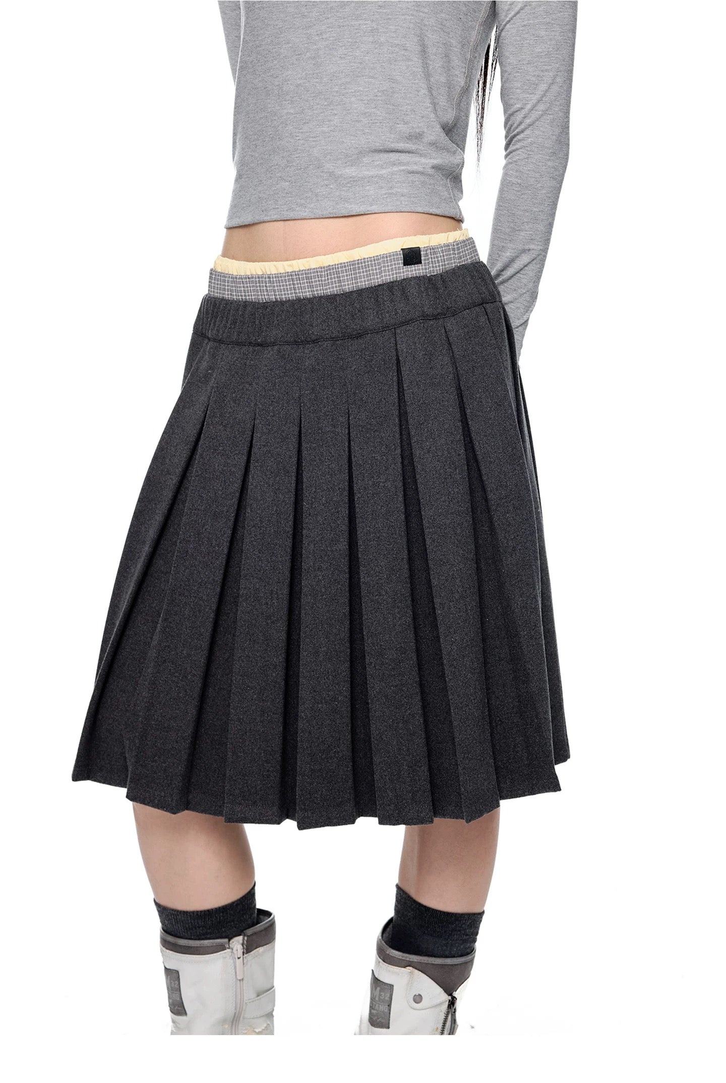 WAIST-LAYERED PLEATED SKIRT