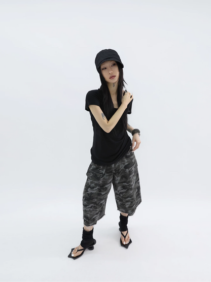 CAMO CARGO SHORTS