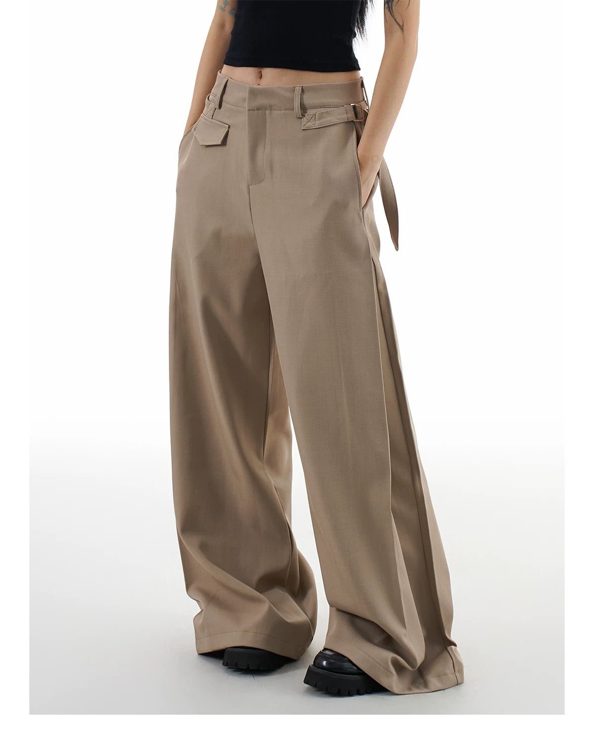 CHIC WIDE-LEG PANTS