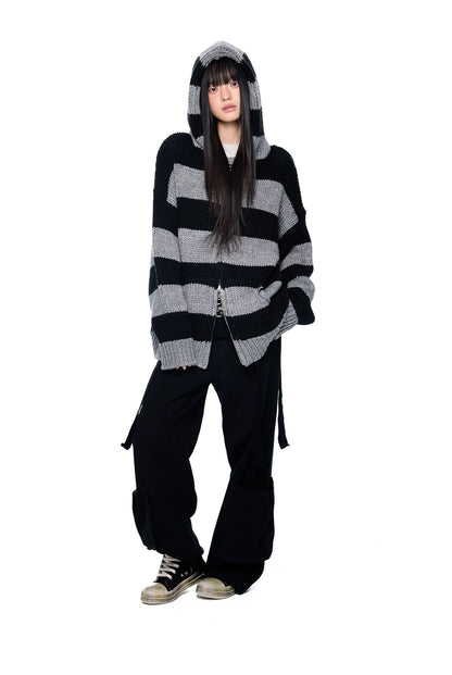 STRIPED HOODED SWEATER
