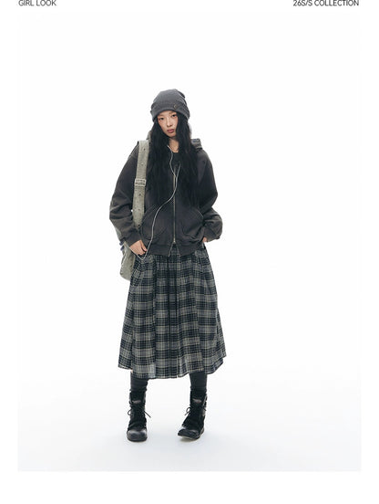 BUTTON FRONT WAVE SKIRT