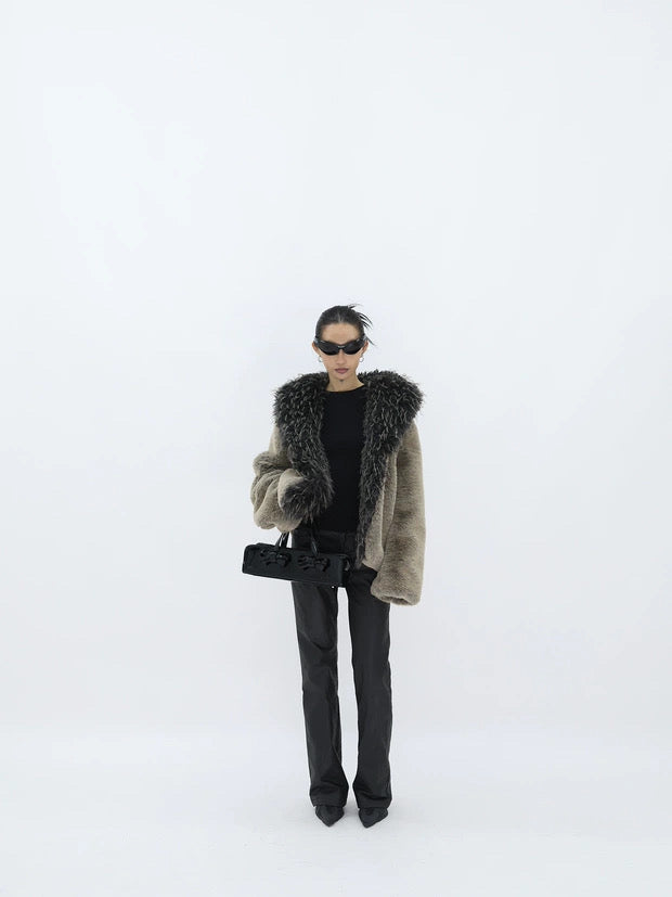 THICK FUR COLLAR COAT