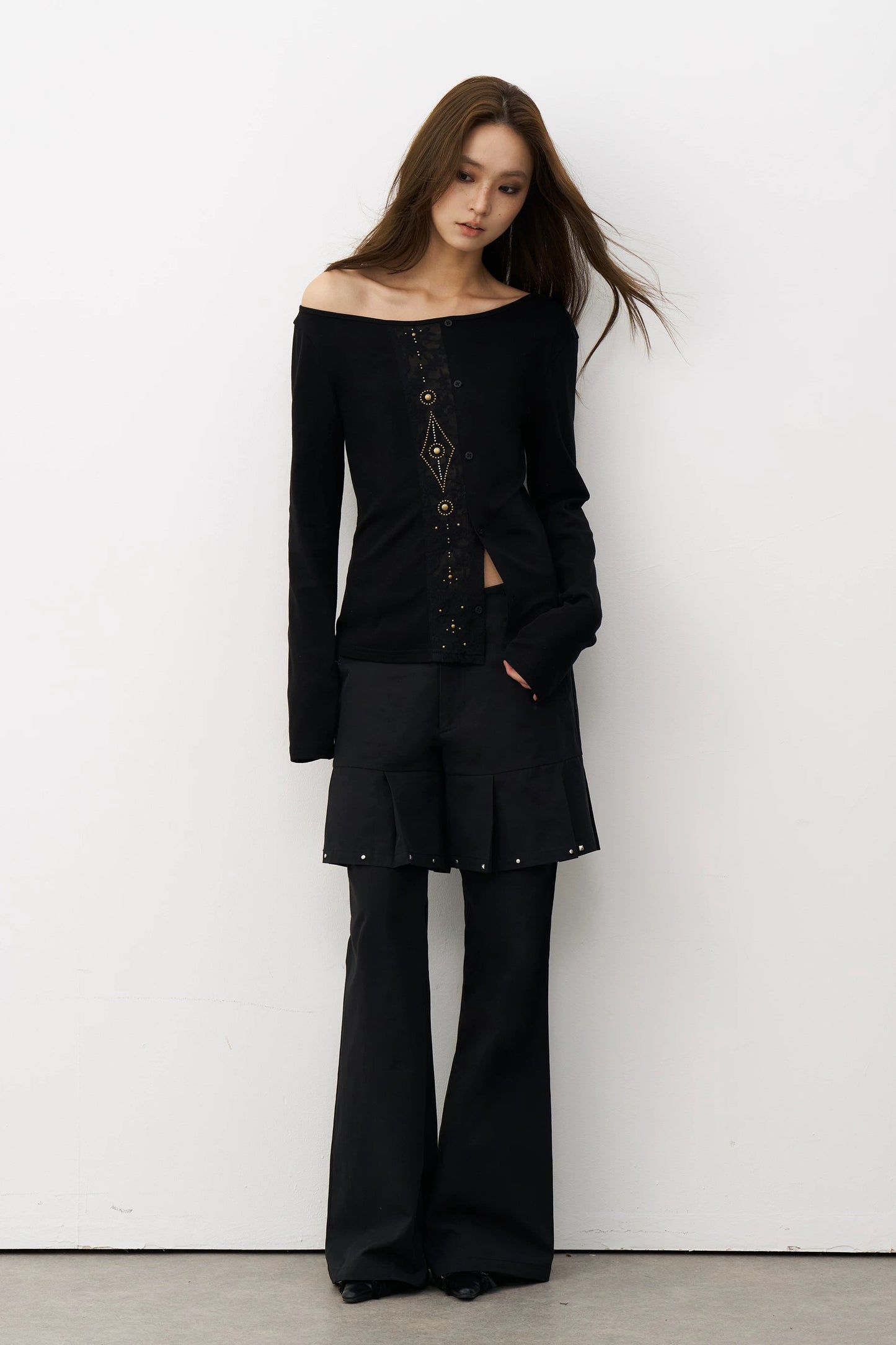 GEOMETRIC BEADED TOP