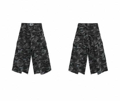 CAMO CARGO SHORTS