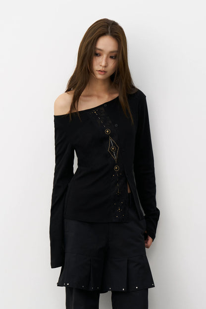 GEOMETRIC BEADED TOP