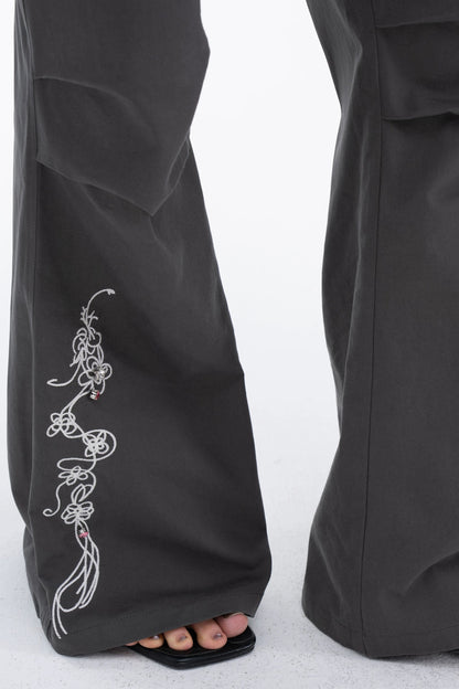 EMBROIDERED FLARE SLACKS