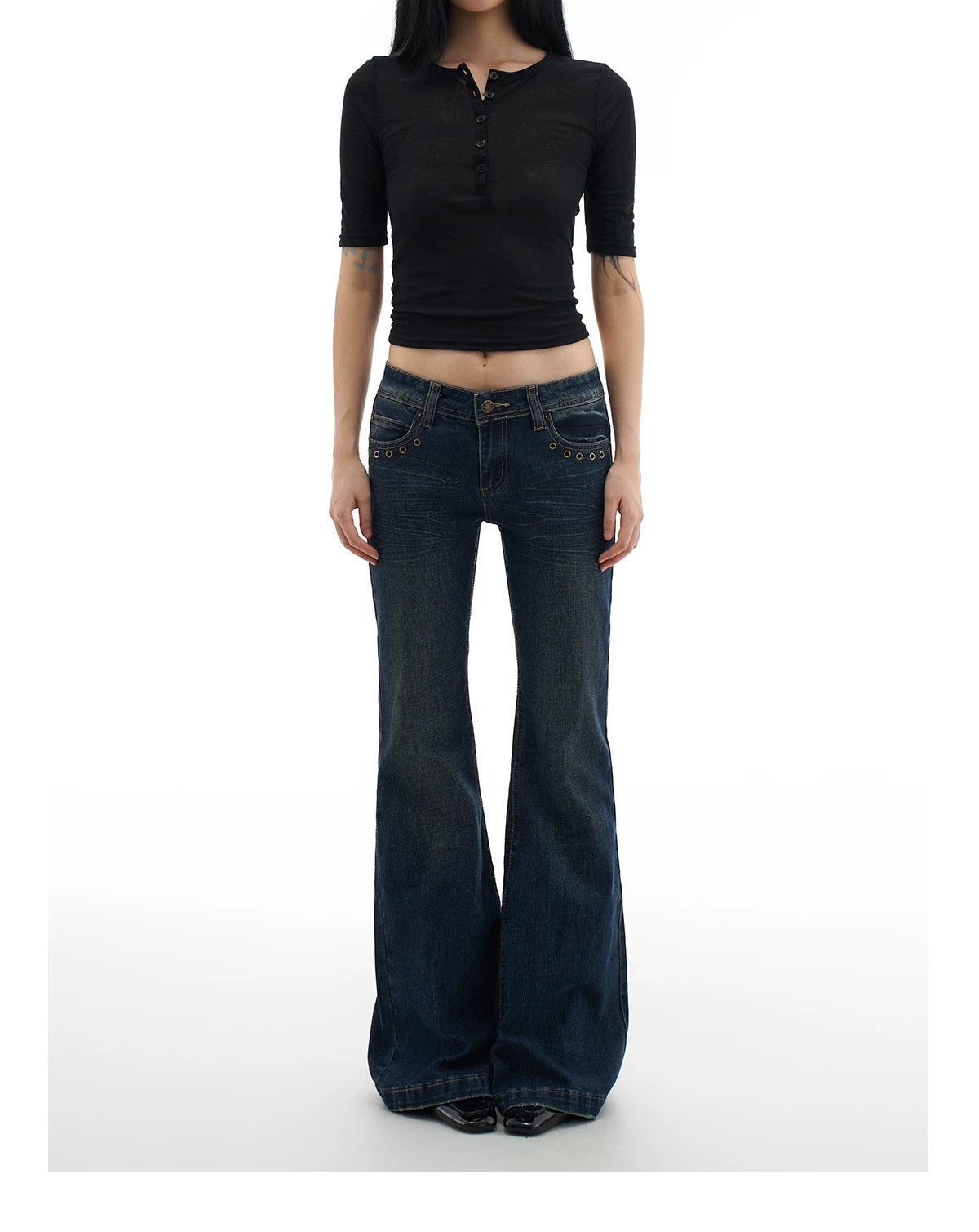RIVET LOW-WAIST JEANS