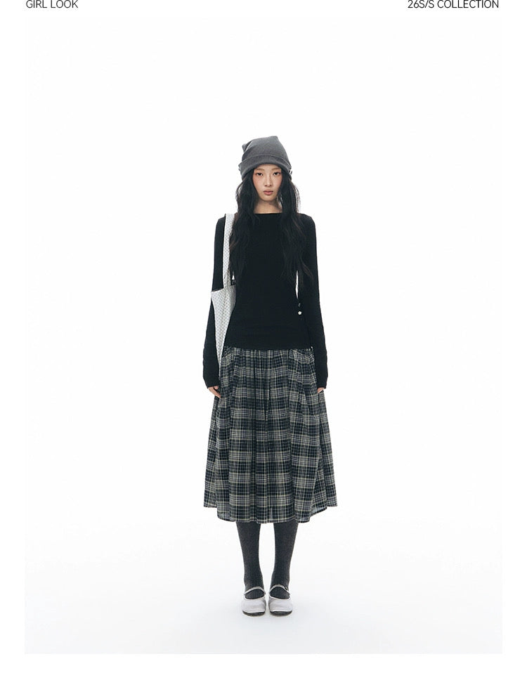 BUTTON FRONT WAVE SKIRT