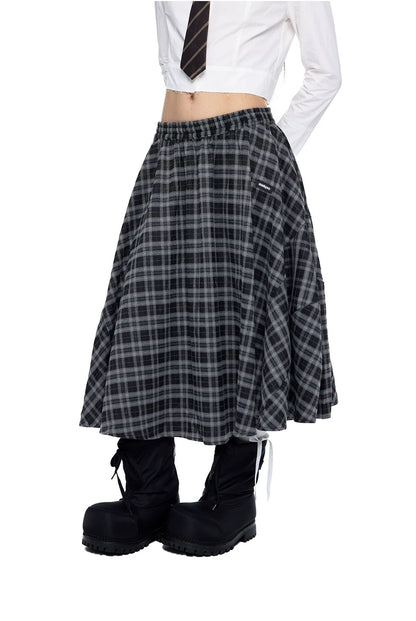 PLAID PLEATED SKIRT