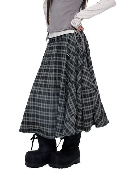 PLAID PLEATED SKIRT