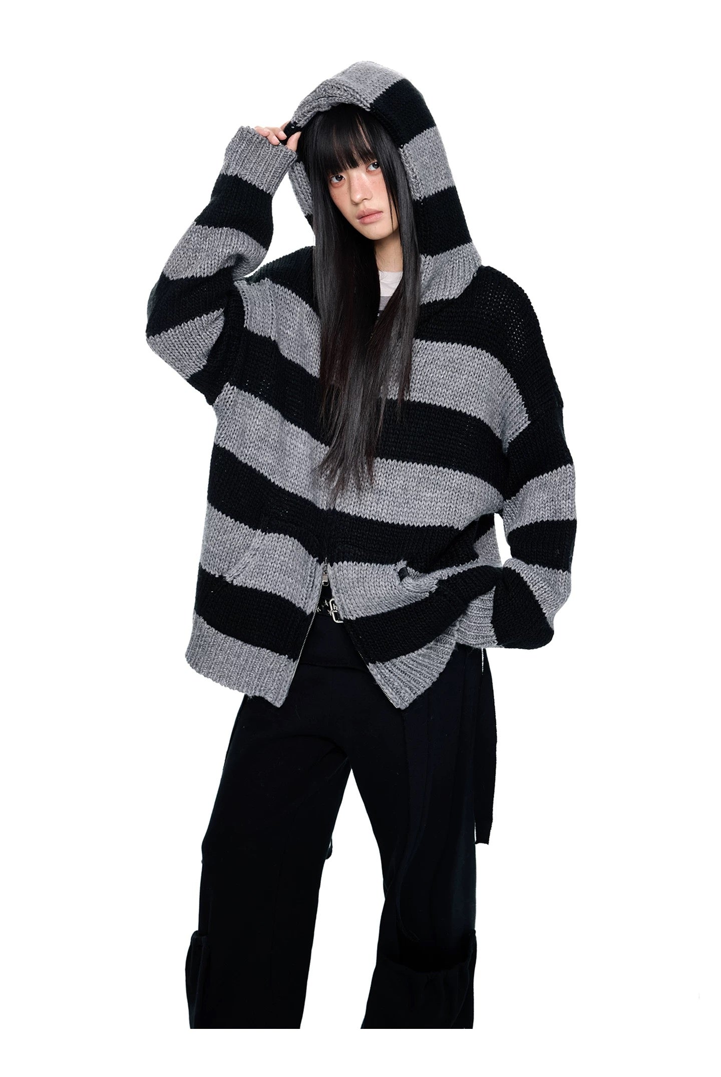 STRIPED HOODED SWEATER