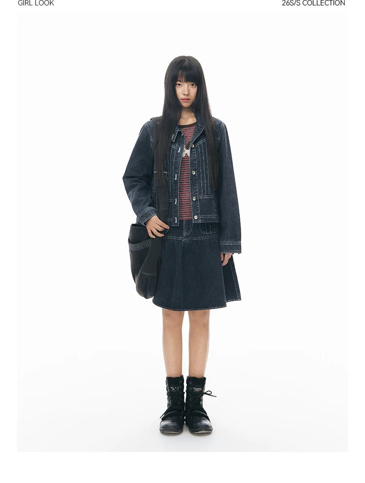 PLEATED DENIM JACKET