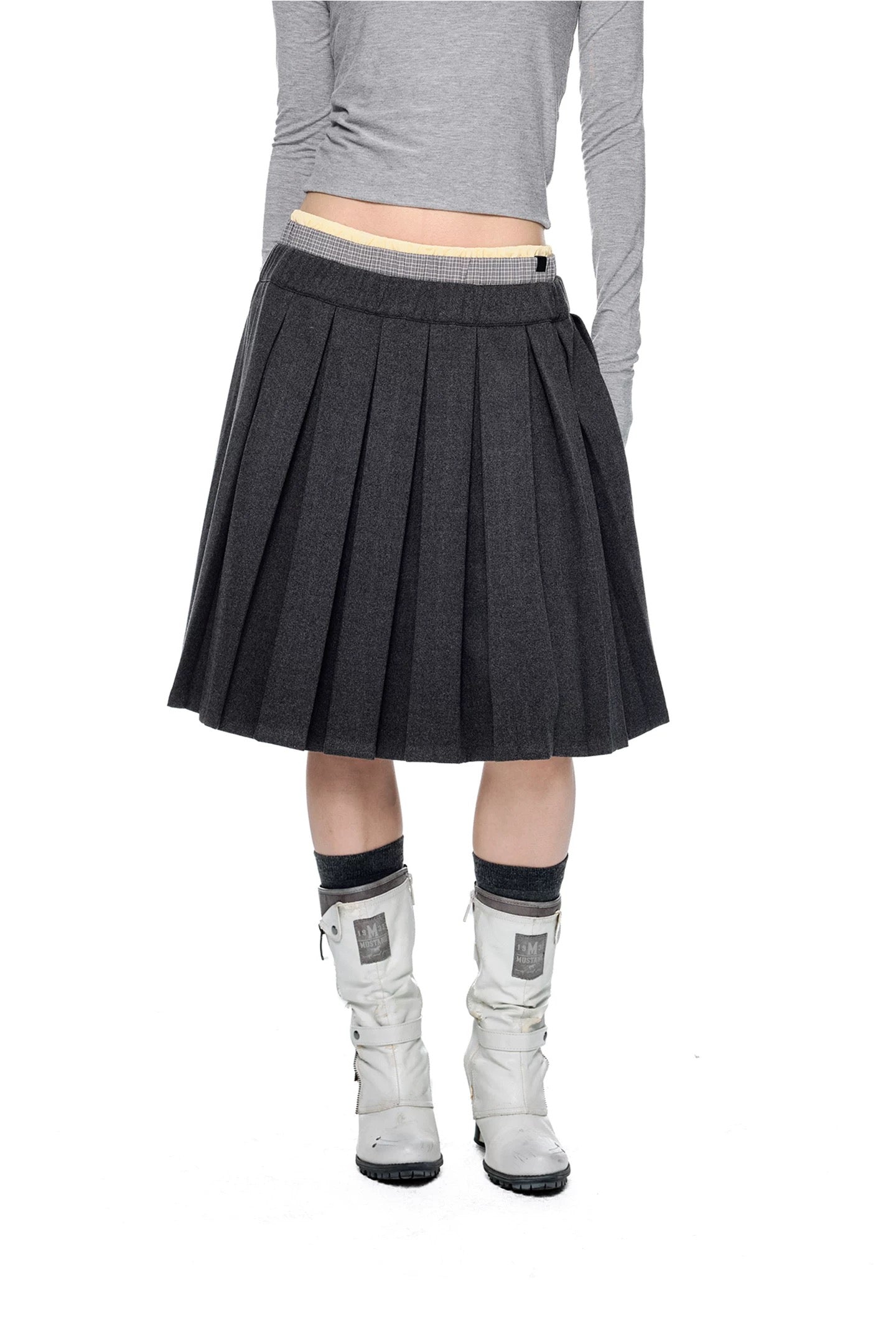 WAIST-LAYERED PLEATED SKIRT