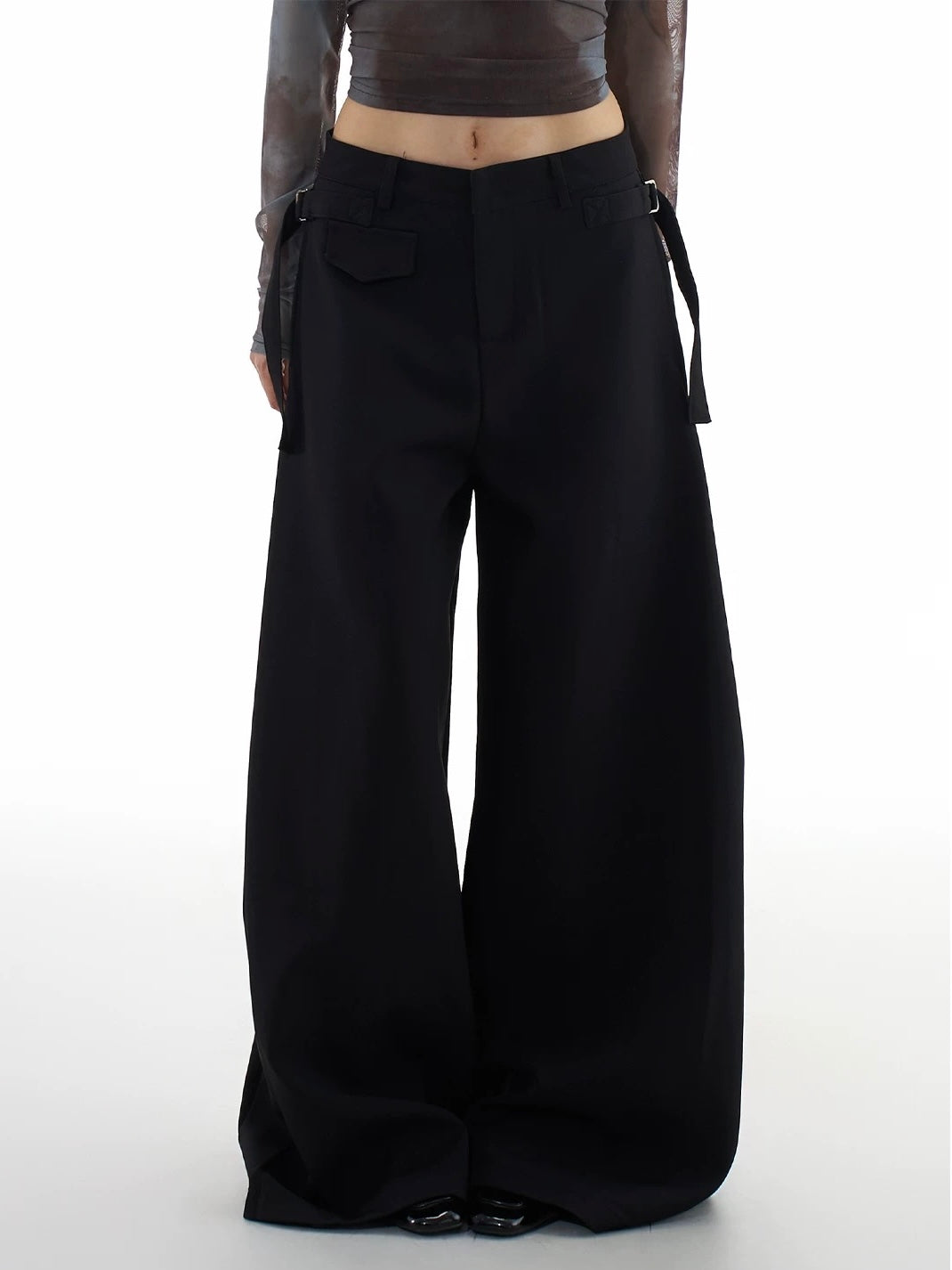 CHIC WIDE-LEG PANTS