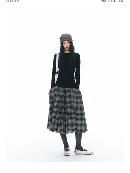 BUTTON FRONT WAVE SKIRT