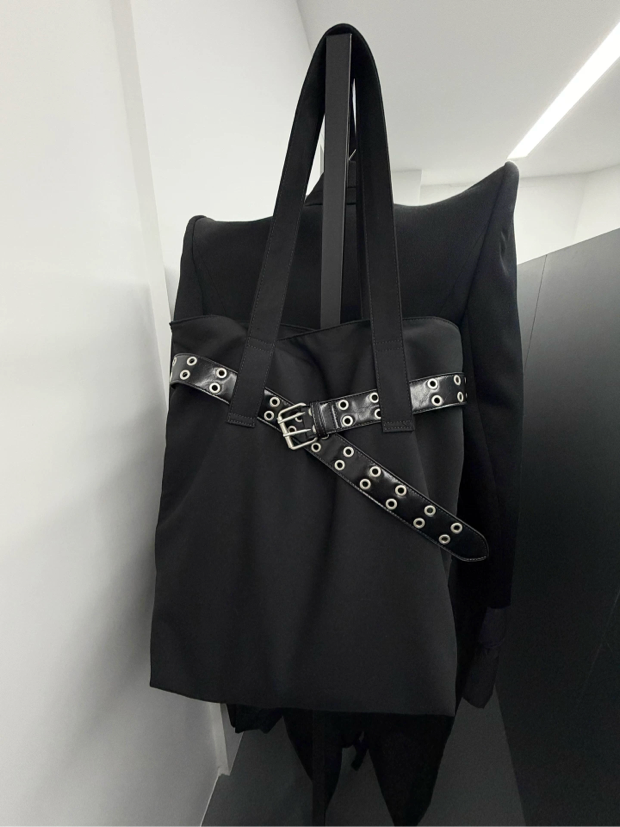 LARGE BUCKLE TOTE BAG